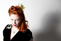Eve's Hen Party - Lipstick & Curls